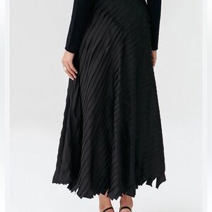 NWT J. Jill Black Silk Blend Textured A-Line Maxi Skirt size 14 Tall